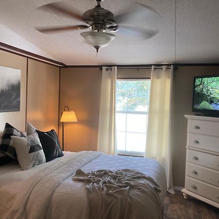 Convenient And Spacious Home In Stanton, Ky Exterior foto